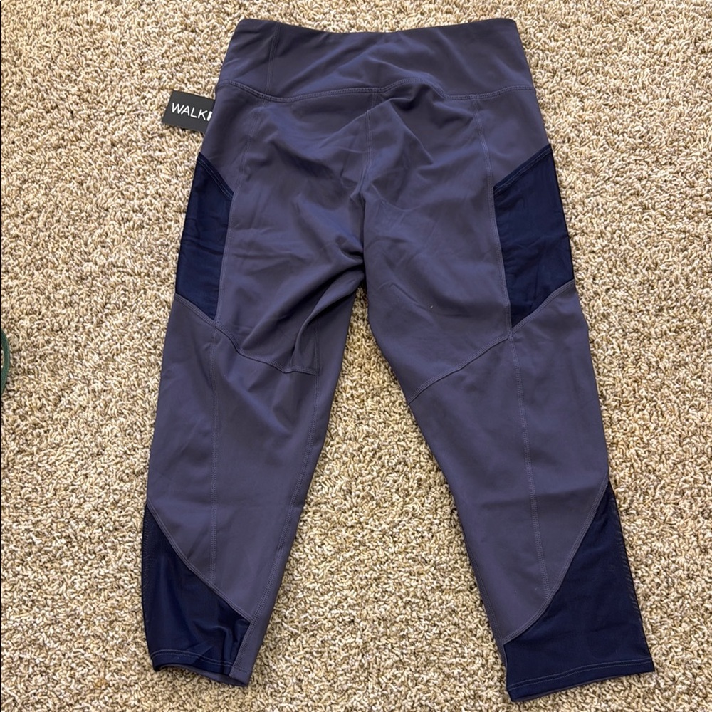 Woman’s lavender Bottoms